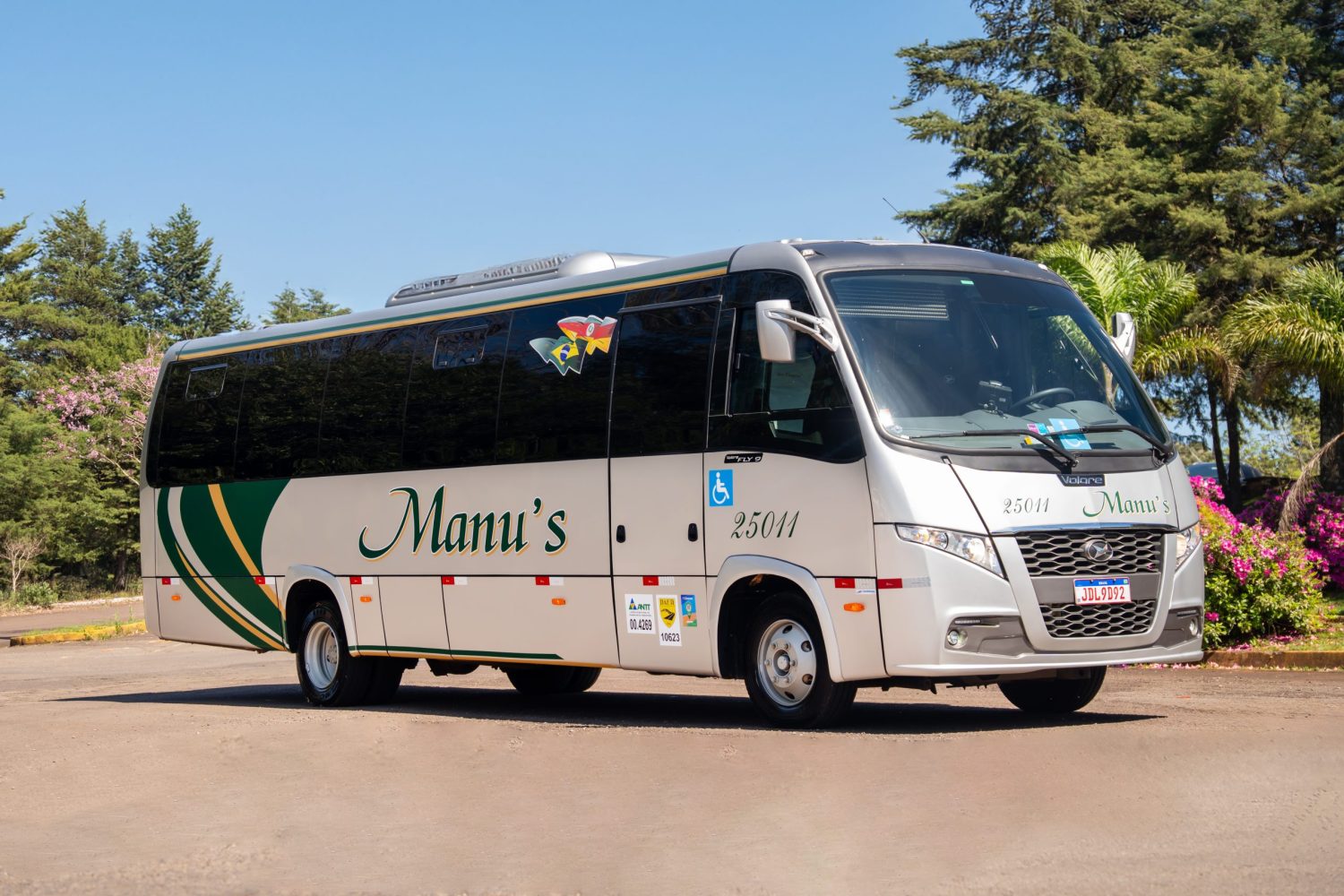 Micro-ônibus - 25011 - 31 lugares