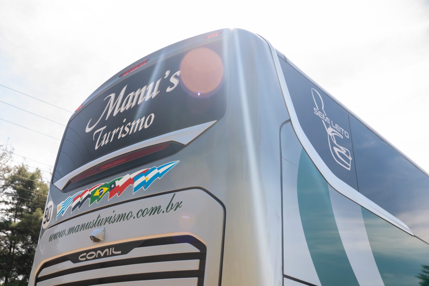 Foto Ônibus DD Volvo 25002 - 57 lugares