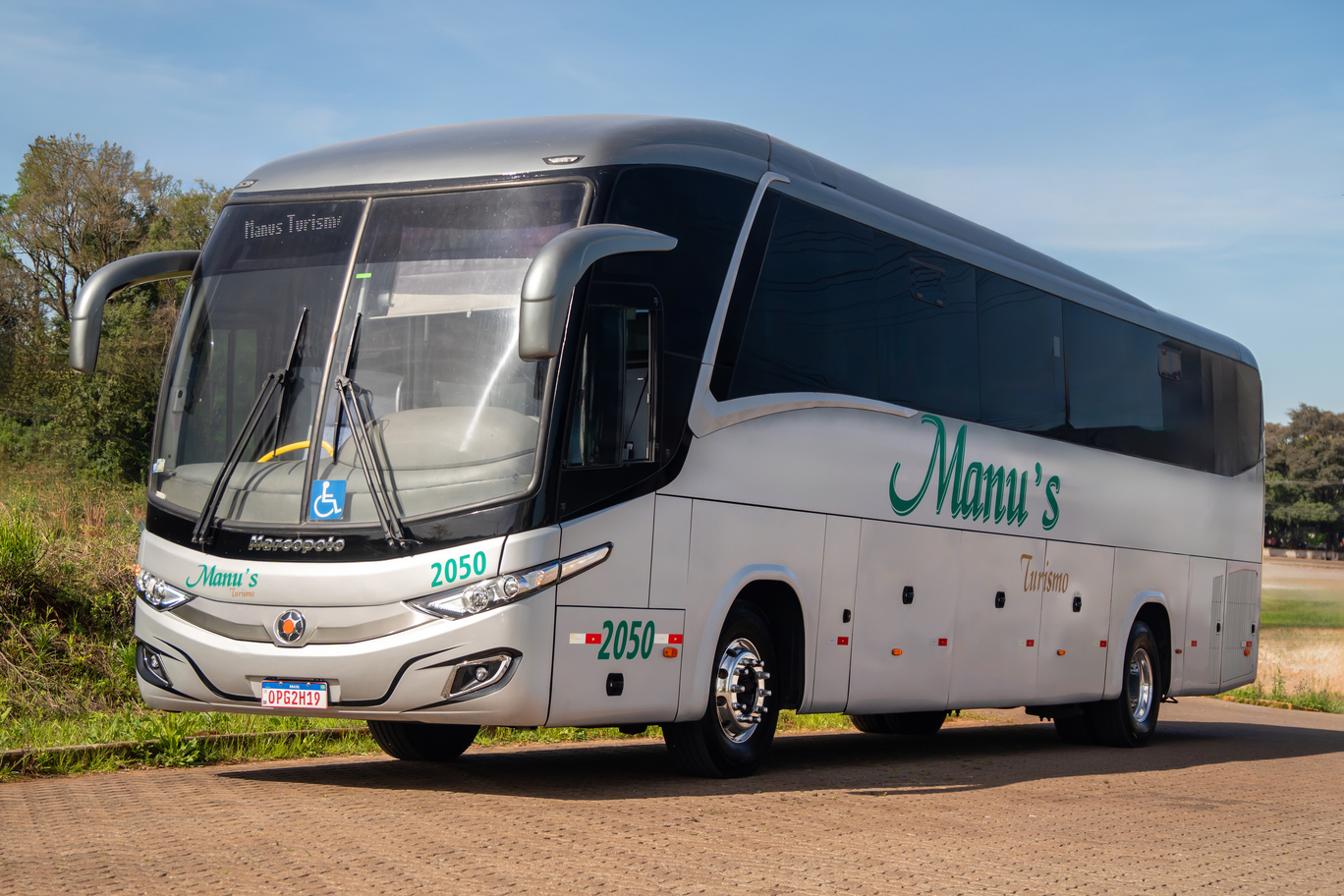 Ônibus Paradiso 1200 - 46 lugares