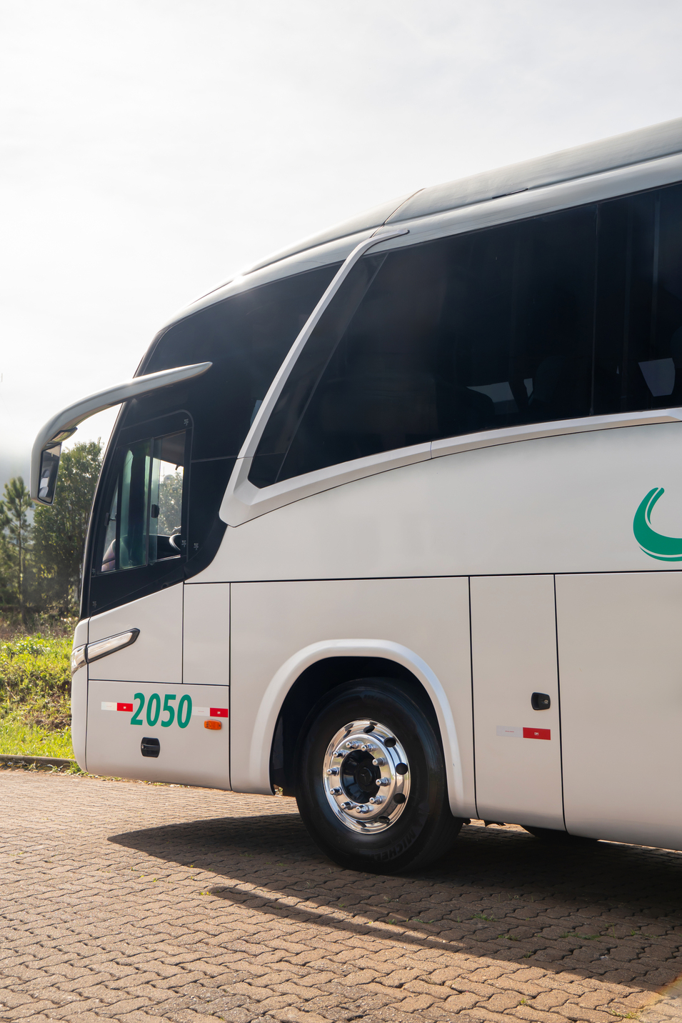 Foto Ônibus Paradiso 1200 - 46 lugares
